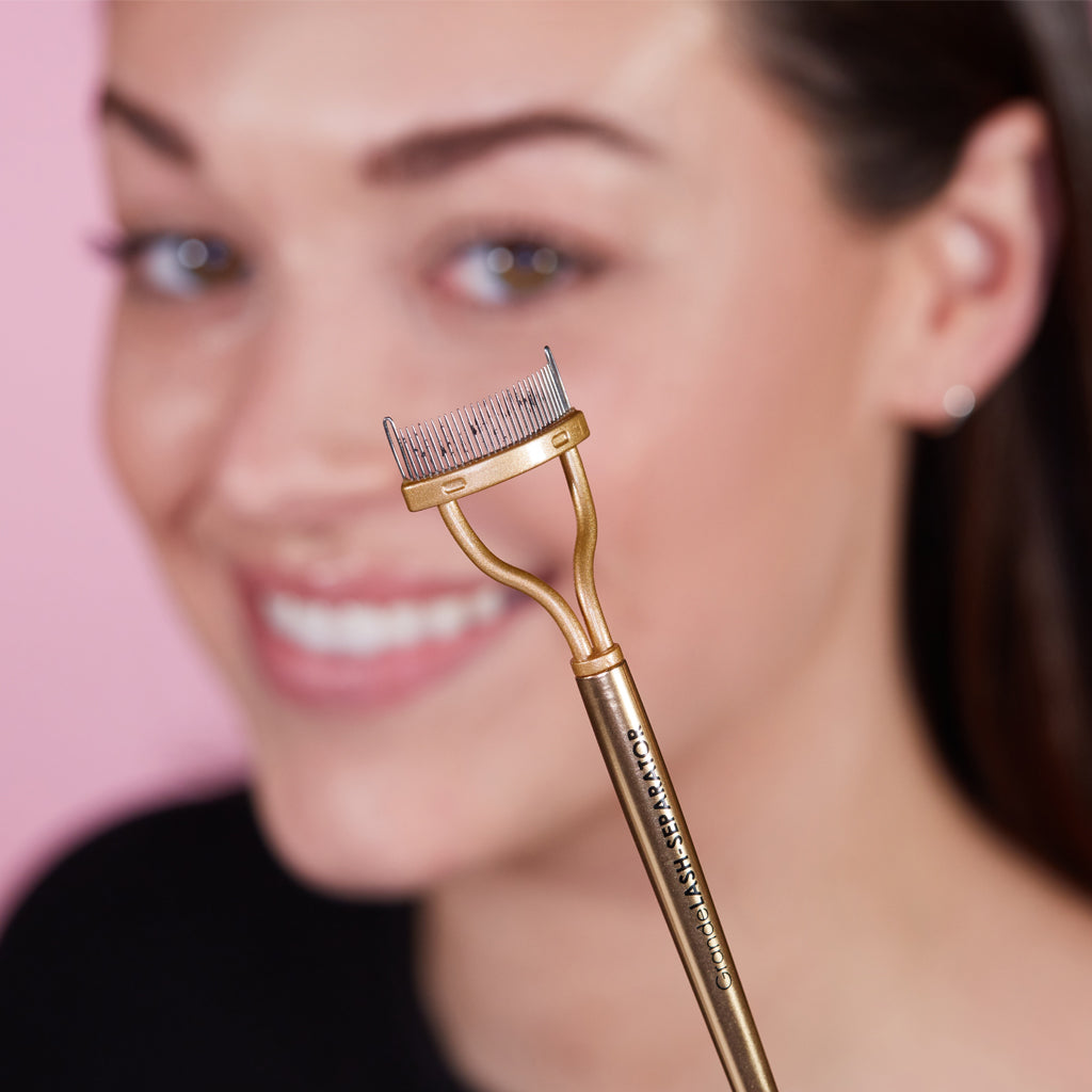 Lash comb how-to